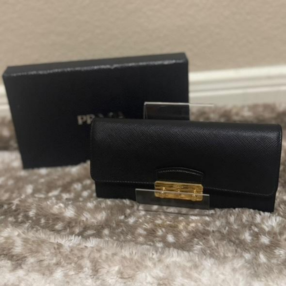 Prada Portaforgoli Saffiano Wallet